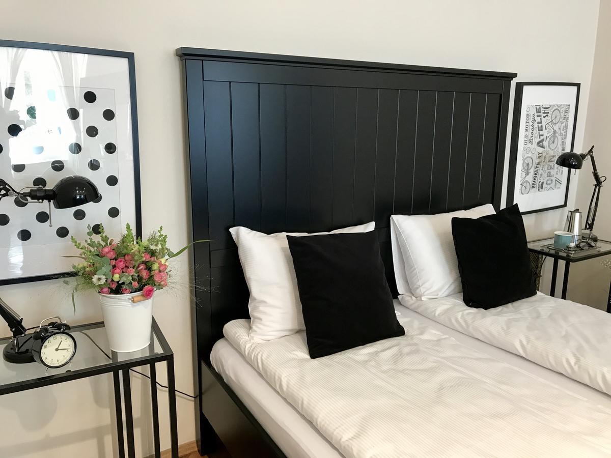 Czarna Kawka Apartamenty Krakau Buitenkant foto